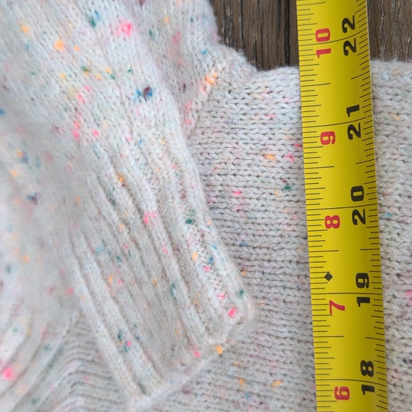 Cozy Boho Confetti Speckled Knit Sweater with Tassel Drawstring Hem – Size L - Picture 15 of 15